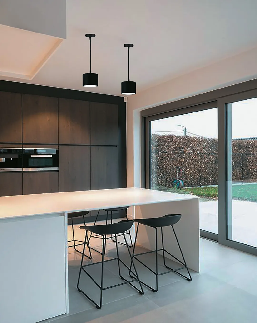 چراغ سقفی آویز استوانه 9 وات مشکی SH- 3017S شعاع